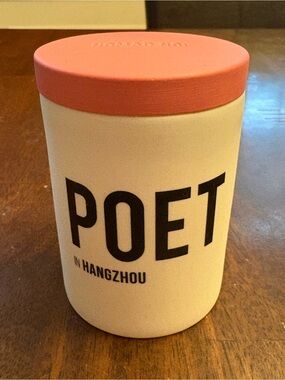 Nomad Noe Poet candle NEW without box